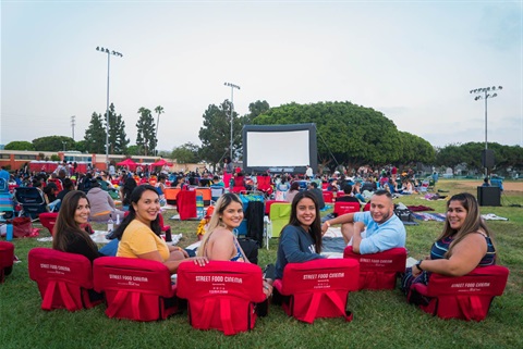 Street Food Cinema